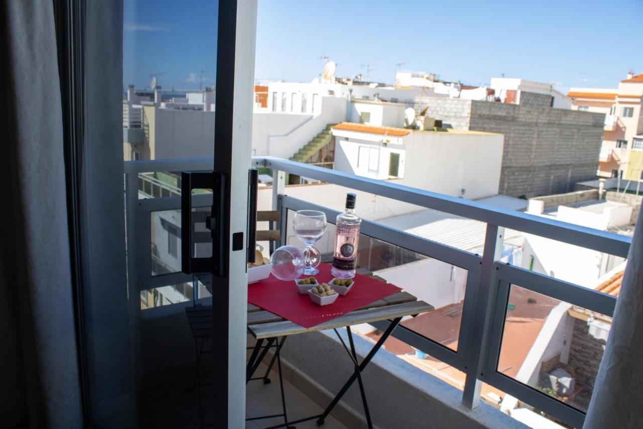 Puesta De Sol Rentals 2Aj Playa de San Juan  Εξωτερικό φωτογραφία