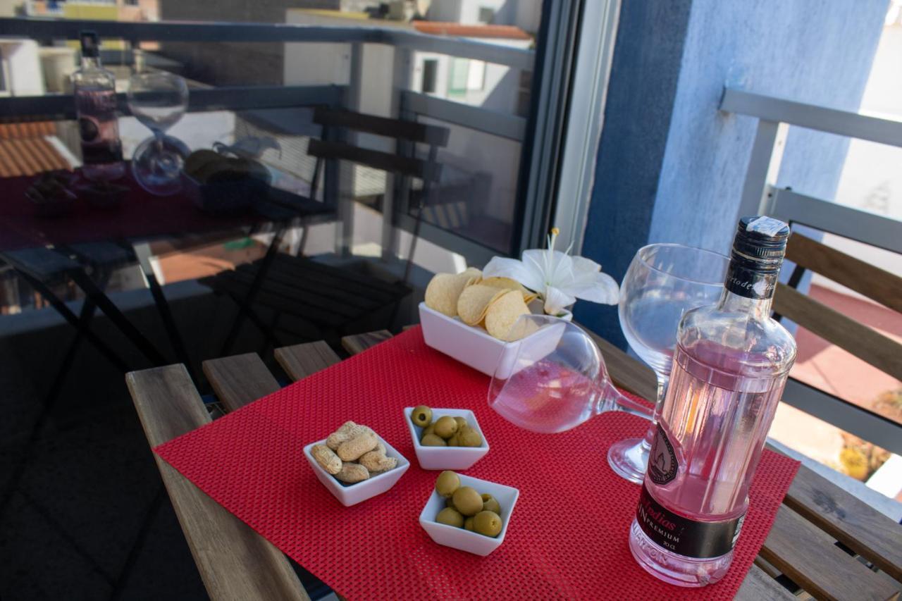 Puesta De Sol Rentals 2Aj Playa de San Juan  Εξωτερικό φωτογραφία