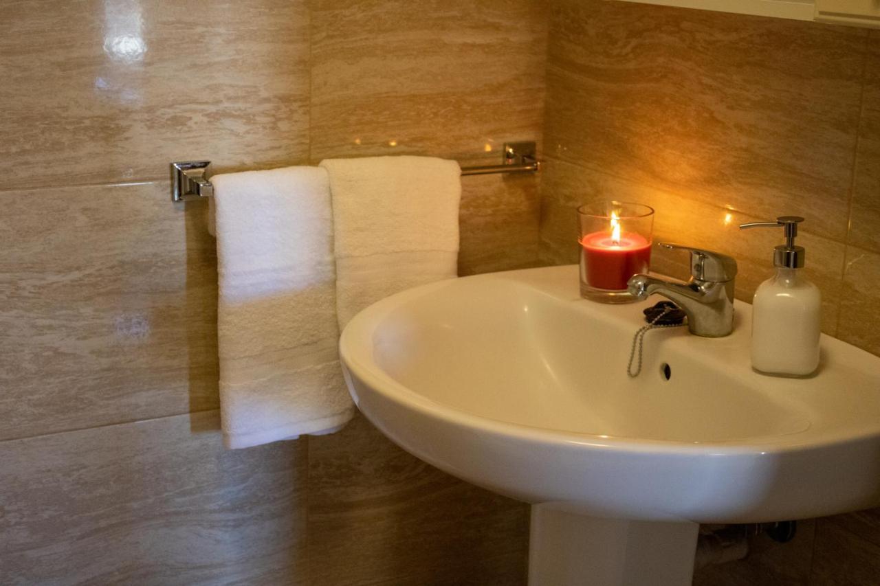 Puesta De Sol Rentals 2Aj Playa de San Juan  Εξωτερικό φωτογραφία